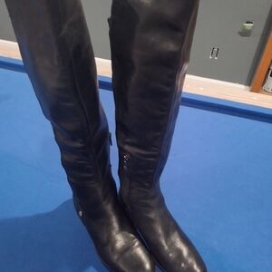 Black Knee-High Women's Boots